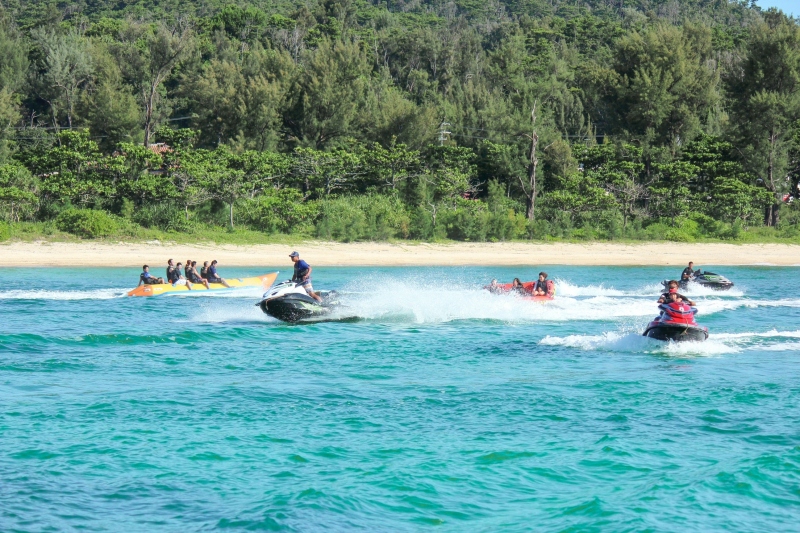 There are plenty of activities for enjoying the beach and the ocean!